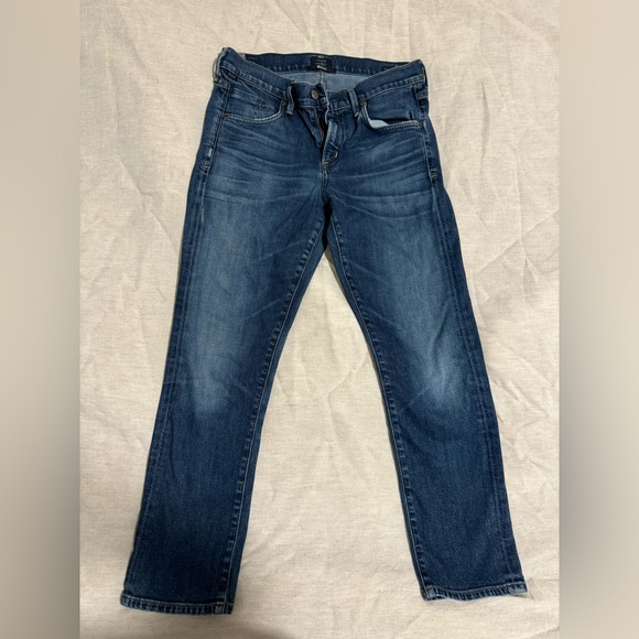 CITIZENS OF HUMANITY
Elsa Mid Rise Slim Crop - Picture 1 of 5